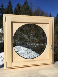 Fenêtres double vitrage en rénovation à Morteau – prix attractif et travail de qualité par artisan local-11